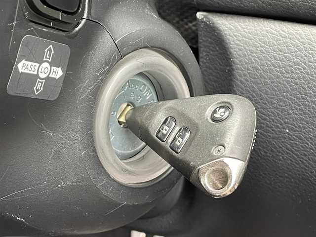スバル レガシィ Ｂ４ 3．0R スペックB 道南・函館 2005(平17)年 6.2万km オブシディアンブラックパール マッキントッシュサウンド/夏冬タイヤ/ＥＴＣ/フロントワイパーデアイサー/ＣＤ・ＭＤプレイヤー/寒冷地仕様/ＨＩＤヘッドライト/電格ミラー/純正アルミホイール/リモコンキ/保証書・記録簿