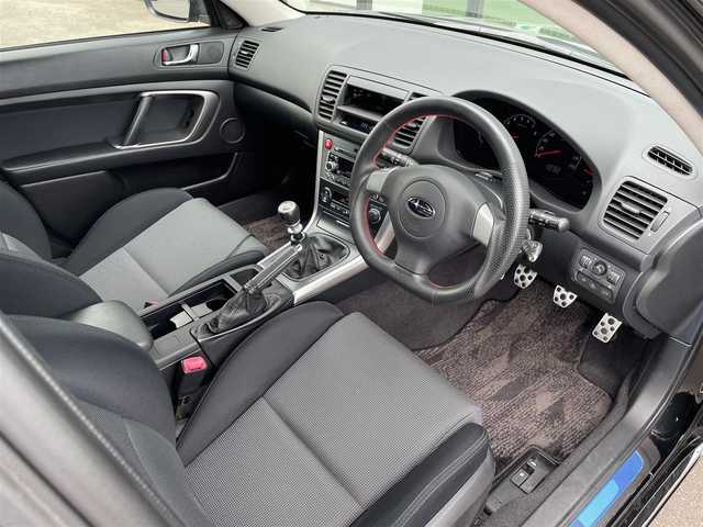 スバル レガシィ Ｂ４ 3．0R スペックB 道南・函館 2005(平17)年 6.2万km オブシディアンブラックパール マッキントッシュサウンド/夏冬タイヤ/ＥＴＣ/フロントワイパーデアイサー/ＣＤ・ＭＤプレイヤー/寒冷地仕様/ＨＩＤヘッドライト/電格ミラー/純正アルミホイール/リモコンキ/保証書・記録簿