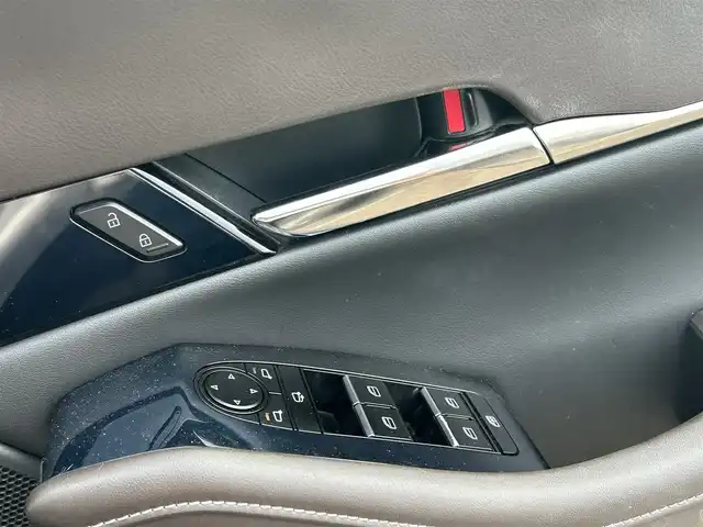 マツダ ＣＸ－３０ XD Lパッケージ 愛知県 2019(令1)年 10.3万km マシーングレープレミアムM スマートキー/プッシュスタート/純正メーカーナビ/（フルセグTV/BT/HDMI/CD/DVD）/BOSEサウンド/全方位カメラ/ETC/純正18インチAW/i-ACTIVSENSE/クリアランスソナー/レーダークルーズコントロール/前後ドライブレコーダー/BSM/白レザーシート/D席メモリー付きパワーシート/前席シートヒーター /ハンドルヒーター /パワーバックドア/純正フロアマット/パワーバックドア/取説、保証書/スペアキー