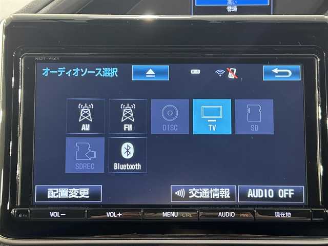 トヨタ エスクァイア ハイブリッド Gi プレミアムパッケージ 愛知県 2018(平30)年 5.3万km スパークリングブラックパールクリスタルシャイン 純正９インチナビ/フリップダウンモニター/両側パワースライドドア/衝突軽減ブレーキ/レーンキープアシスト/先行車発進告知/クルーズコントロール/ハンドルヒーター/シートヒーター/ハーフレザー/ドライブレコーダー/ビルトインＥＴＣ２．０/AC100V1500W/アクセサリーソケット/純正15インチアルミホイール