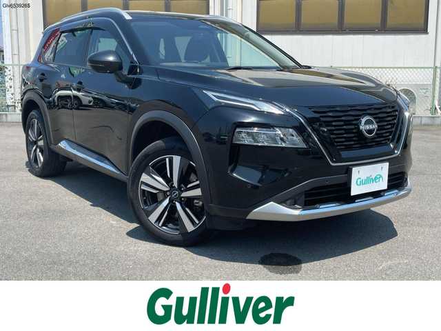 日産 エクストレイル G e－4ORCE 群馬県 2022(令4)年 6.4万km ダイヤモンドブラック ・衝突軽減ブレーキ/・横滑り防止/・コーナーセンサー/・後方支援/・プロパイロット/・アラウンドビューモニター/・レーンキープアシスト/・プロパイロットパーキング/・eペダル/・スマートルームミラー/・SOSコール/日産コネクトナビ/・AM/FM/Bluetooth/・USB/フルセグTV/アダプティブLEDヘッドライト/LEDフォグランプ/ヘッドアップディスプレイ/パワーバックドア/全席シートヒーター/前席パワーシート/ハンドルヒーター/ETC2.0/AC100V/4WD/電動パーキング/オートホールド/純正ドラレコ前後/純正フロアマット/純正ドアバイザー/純正19インチアルミホイール/スマートキー/プッシュスタート
