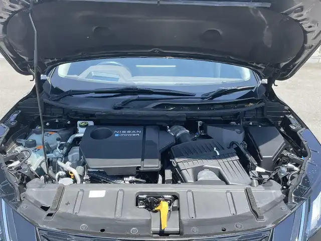 日産 エクストレイル G e－4ORCE 群馬県 2022(令4)年 6.4万km ダイヤモンドブラック ・衝突軽減ブレーキ/・横滑り防止/・コーナーセンサー/・後方支援/・プロパイロット/・アラウンドビューモニター/・レーンキープアシスト/・プロパイロットパーキング/・eペダル/・スマートルームミラー/・SOSコール/日産コネクトナビ/・AM/FM/Bluetooth/・USB/フルセグTV/アダプティブLEDヘッドライト/LEDフォグランプ/ヘッドアップディスプレイ/パワーバックドア/全席シートヒーター/前席パワーシート/ハンドルヒーター/ETC2.0/AC100V/4WD/電動パーキング/オートホールド/純正ドラレコ前後/純正フロアマット/純正ドアバイザー/純正19インチアルミホイール/スマートキー/プッシュスタート