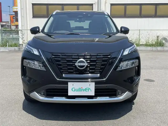 日産 エクストレイル G e－4ORCE 群馬県 2022(令4)年 6.4万km ダイヤモンドブラック ・衝突軽減ブレーキ/・横滑り防止/・コーナーセンサー/・後方支援/・プロパイロット/・アラウンドビューモニター/・レーンキープアシスト/・プロパイロットパーキング/・eペダル/・スマートルームミラー/・SOSコール/日産コネクトナビ/・AM/FM/Bluetooth/・USB/フルセグTV/アダプティブLEDヘッドライト/LEDフォグランプ/ヘッドアップディスプレイ/パワーバックドア/全席シートヒーター/前席パワーシート/ハンドルヒーター/ETC2.0/AC100V/4WD/電動パーキング/オートホールド/純正ドラレコ前後/純正フロアマット/純正ドアバイザー/純正19インチアルミホイール/スマートキー/プッシュスタート