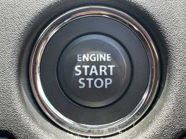 スズキ ソリオ バンディット HV MV 滋賀県 2024(令6)年 1.4万km ピュアホワイトP ALPINEナビ/(Bluetooth/フルセグ/CarPlay)/スマートアシスト/・衝突軽減ブレーキ/・アダプティブクルーズコントロール/・オートハイビーム/・レーンキープアシスト/ヘッドアップディスプレイ/両側電動スライドドア/前席シートヒーター/クリアランスソナー/革ステアリングリモコン/USB