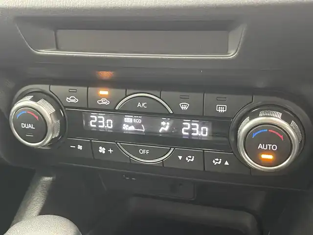 マツダ アクセラ スポーツ 15XD プロアクティブ 愛知県 2016(平28)年 2.9万km エターナルブルーマイカ メーカーナビ　バックカメラ　ＢＳＭ　禁煙車　Ｂｌｕｅｔｏｏｔｈ　衝突軽減　前後ドラレコ　ＥＴＣ　クルーズコントロール　ＨＵＤ　プッシュスタート　スマートキー　ＵＳＢ　ＨＩＤオートライト　純フロアマット