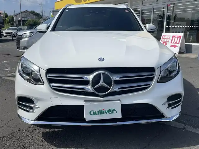 メルセデス・ベンツ ＧＬＣ２５０ 4マチック スポーツ 神奈川県 2016(平28)年 5.2万km ポーラホワイト 安全機能装置/・衝突軽減システム/・レーンキープアシスト/・コーナーセンサー/・全周囲モニター/可変速度リミッター/ルーフレール/純正１９インチAW/パワーバックドア/全席シートヒーター/パワーシート/ハーフレザーシート/パドルシフト/カーテンエアバッグ/サイドエアバッグ/純正ナビ/CD/FM/AM/BT/フルセグTV/SD/USB/前後ドラレコ/ETC/LEDヘッドライト/ファグランプ