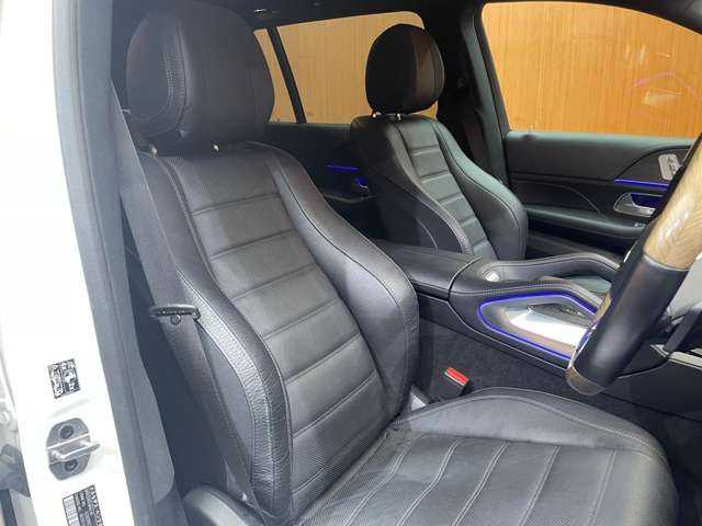 メルセデス・ベンツ ＧＬＳ４００ｄ 4マチック 千葉県 2022(令4)年 4.7万km ダイヤモンドホワイト パノラマＳＲ　/純正ナビ　/３６０°カメラ　/ＡＣＣ　/ＢＳＭ　/黒革　/シートヒーター　/ベンチレーター　/パワーシート　/Ｂｕｒｍｅｓｔｅｒ　/サウンド　/ＬＥＤヘッドライト　/ハイビームアシスト　/電動リアゲート