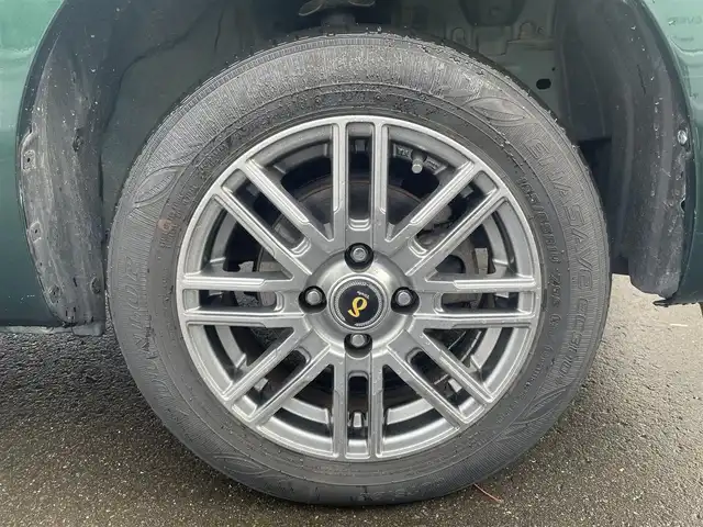 トヨタ パッソ モーダ　S 道央・札幌 2016(平28)年 5.1万km 緑 ・4WD/・寒冷地仕様/・衝突軽減ブレーキ/・社外SDナビ/CD&DVD&フルセグTV/・バックカメラ/・シートヒーター(運転席のみ)/・ステアリングスイッチ/・助手席シートアンダートレイ/・アイドリングストップ/・ABS/・横滑り防止装置/・盗難防止装置/・オートリトラミラー/・クリアランスソナー(後ろのみ)/・LEDヘッドライト/・フォグランプ/・ドアバイザー/・積込純正AW付冬タイヤ　165/65/R14(溝無)