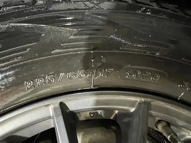 日産 エクストレイル 20X 青森県 2015(平27)年 9.9万km ブリリアントホワイトパール (株)IDOMが運営する【じしゃロン青森店】の自社ローン専用車両になりますこちらは現金、またはオートローンご利用時の価格です。自社ローンご希望の方は別途その旨お申付け下さい。/４ＷＤ/ルーフレール/純正メモリーナビ/　AM/FM/CD/BT/フルセグＴＶ/バックカメラ/純正ドライブレコーダー/純正ビルトインＥＴＣ/衝突被害軽減システム/レーダーオートクルーズ/横滑り防止装置/アイドリングストップ/合皮シート/シーターヒーター(D/N)/コーナーセンサー/オートライト/ＬＥＤヘッドライト/フォグランプ/ドアバイザー/社外１７インチアルミホイール装着