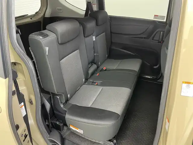 トヨタ シエンタ ファンベースG 埼玉県 2020(令2)年 6.7万km ベージュ 純正ナビ　パノラミックビューモニター　ビルトインＥＴＣ　ドライブレコーダー　セーフティセンス　両側パワースライドドア　ステアリングスイッチ　スマートキー　オートハイビーム　ＬＥＤヘッドライト　地デジ