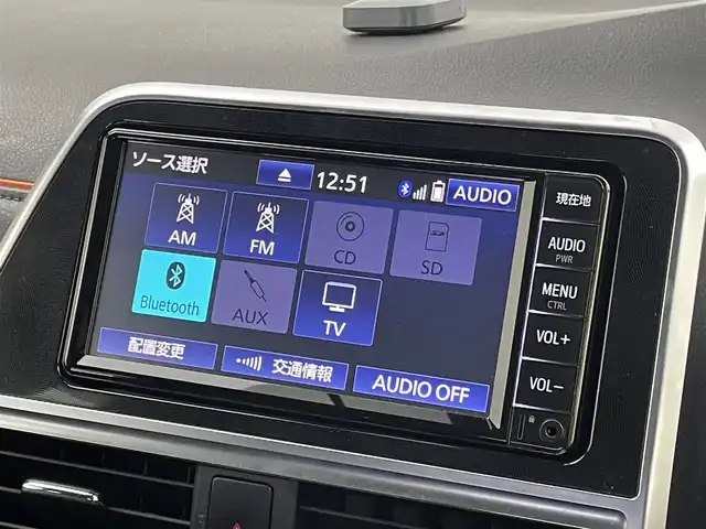 トヨタ シエンタ ファンベースG 埼玉県 2020(令2)年 6.7万km ベージュ 純正ナビ　パノラミックビューモニター　ビルトインＥＴＣ　ドライブレコーダー　セーフティセンス　両側パワースライドドア　ステアリングスイッチ　スマートキー　オートハイビーム　ＬＥＤヘッドライト　地デジ