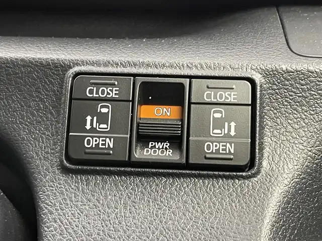 トヨタ シエンタ ファンベースG 埼玉県 2020(令2)年 6.7万km ベージュ 純正ナビ　パノラミックビューモニター　ビルトインＥＴＣ　ドライブレコーダー　セーフティセンス　両側パワースライドドア　ステアリングスイッチ　スマートキー　オートハイビーム　ＬＥＤヘッドライト　地デジ