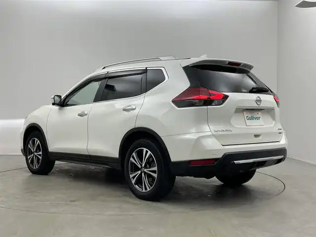 日産 エクストレイル 20Xi 埼玉県 2020(令2)年 3.7万km ブリリアントホワイトパール プロパイロット　純正ナビ　アラウンドビューモニター　レーダークルーズコントロール　デジタルインナーミラー　ミラーヒーター　シートヒーター　純正アルミホイール　オートライト　ＬＥＤヘッドライト　地デジ