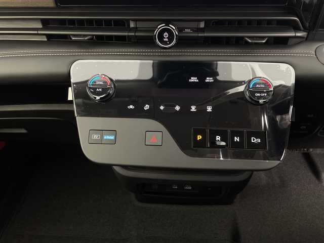 日産 セレナ e－パワー ハイウェイスター V 新潟県 2025(令7)年 0.1千km プリズムホワイト フリップダウンモニター/純正ナビ/　　フルセグ/BT/FM/AM/アラウンドビューモニター/レーダークルーズコントロール/両側パワースライドドア/LEDオートライト/オートハイビーム/純正16インチアルミホイール/ステアリングスイッチ/BSM/デジタルインナーミラー/置くだけ充電/スマートキー