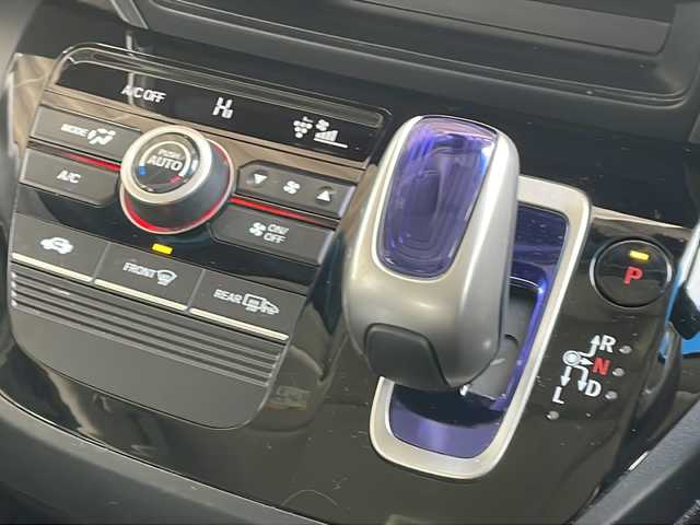 ホンダ フリード ハイブリット G ホンダセンシング 長野県 2016(平28)年 6.8万km コバルトブルーパール Ｓ・ＣコンフォートビューＰＫＧ/純正9型ナビフルセグTV/純正11型フリップダウンモニター/純正ドライブレコーダー/バックカメラ/ビルトインETC/両側パワースライドドア/ハーフレザーシート/純正15インチアルミ/ホンダセンシング/アダクティブクルーズコントロール/保証書・取説・スペアキー