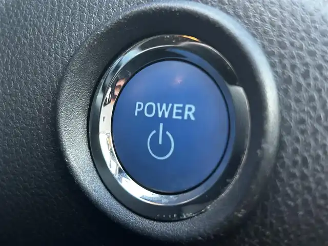 トヨタ Ｃ－ＨＲ S LEDエディション 福島県 2018(平30)年 3.6万km ホワイト/ブラックマイカ 2トーン 純正SDナビ/バックカメラ/フルセグTV/レーダークルーズコントロール/プリクラッシュセーフティ/レーンキープアシスト/オートホールド/ドライブレコーダー前後/LEDヘッドライト/オートハイビーム/純正17インチAW/ETC/ドアバイザー/フロアマット/プッシュスタート/スマートキー