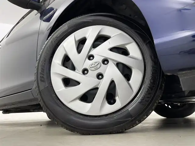 トヨタ アクア S スタイルブラック 群馬県 2019(平31)年 4.2万km ダークブルーマイカ 純正7インチナビ(NSZT-W68T)/・AM/FM/CD/DVD/BT/フルセグ/バックカメラ/ETC/純正ドライブレコーダー/Toyota Safety Sense C/・プリクラッシュセーフティ/・レーンディパーチャーアラート/・オートマチックハイビーム/先行車発進告知機能/ステアリングスイッチ/オートライト/LEDヘッドライト/スマートキー/プッシュスタート