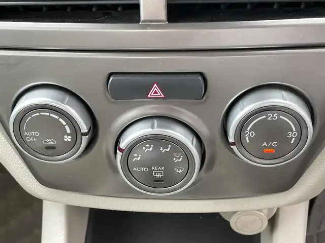 スバル インプレッサ 20S 道央・札幌 2007(平19)年 9.8万km ダークグレーメタリック ・４WD/・社外ナビ/　CD＆MD＆ラジオ＆TV/・バックカメラ/・オートエアコン/・ETC/・電動格納ミラー/・冬タイヤ積込/・MT付きAT/・リモコンキー/・純正フロアマット/・ドアバイザー/・フォグライト/・スペアキー