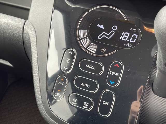 日産 デイズ ルークス ハイウェイスター Gターボ 宮城県 2019(平31)年 4.2万km ブラック エマージェンシーブレーキ/車線逸脱警報/アダプティブヘッドライト/クルーズコントロール/両側パワースライドドア/純正ドライブレコーダー（F）/純正7インチナビ/（BT.AM.FM.CD.DVD.SD.AUX）/地図SD無し/アラウンドビューモニター/フルセグテレビ/革巻きステアリング/ステアリングスイッチ/プッシュスタート/スマートキー/スペアキー/ロールサンシェード/シートバックテーブル/社外フロアマット/純正ドアバイザー/純正15インチアルミホイール/LEDヘッドライト/フォグランプ/横滑り防止機能/アイドリングストップ