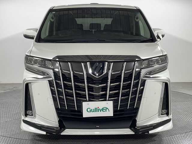トヨタ アルファード S Cパッケージ 広島県 2020(令2)年 4.2万km ホワイトパールクリスタルシャイン ツインムーンルーフ/TRDフロントエアロ/純正9型ディスプレイオーディオ/3眼LEDヘッドランプ/バックカメラ/両側パワースライドドア/パワーバックドア/ブラック合皮シート/パワーシート/ポジションメモリー/シートヒーター/ベンチレーション/ステアリングヒーター/パワーオットマン/セーフティセンス/・プリクラッシュセーフティ/・レーントレーシングアシスト/・アダプティブハイビーム/・レーダークルーズコントロール/純正18インチAW/ETC2.0/USB入力端子/AC100V/100W電源
