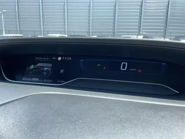 日産 セレナ e－パワー ハイウェイスター V 福島県 2023(令5)年 4.3万km ダイヤモンドブラック 純正10インチナビ/【Bluetooth/CD/DVD/Blu-ray/フルセグTV】/前方ドライブレコーダー/純正ビルトインETC/全方位カメラ/プロパイロット /衝突軽減ブレーキ/レーンキープアシスト/追従クルーズコントロール/ブラインドスポットモニター/LEDヘッドライト/オートライト/オートマチックハイビーム/両側パワースライドドア/純正フリップダウンモニター/F/Rエアロ/プッシュスタート/スマートキー/ステアリングリモコン