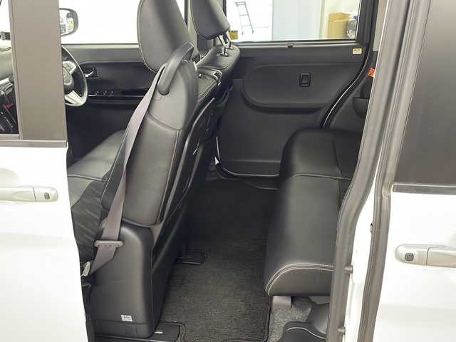 ダイハツ タント カスタム RS トップED SA Ⅲ 長崎県 2018(平30)年 4.7万km パールホワイトⅢ 純正8インチメモリナビ/（フルセグ/CD/DVD/Bluetooth）/アラウンドビューモニター/両側パワースライドドア/純正15インチアルミホイール/スロコン（Pivot　3-DRIVE-AC2）/ドライブレコーダー/ETC/衝突軽減ブレーキ/オートライト/オートマチックハイビーム/シートヒーター/ステアリングスイッチ/純正LEDヘッドライト/純正フロアマット/アイドリングストップ/電動格納ミラー/スペアキー