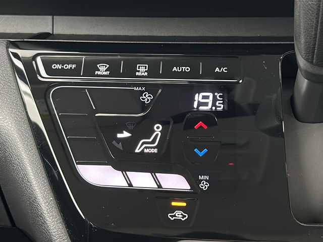 日産 ルークス HWS X プロパイロットED 宮城県 2021(令3)年 5.8万km アメジストパープル 禁煙車/プロパイロット/アラウンドビューモニター/エマージェンシーブレーキ/車線逸脱警報/オートマチックハイビーム/両側パワースライドドア/電動パーキングブレーキ/オートホールド/ステアリングスイッチ/プッシュスタート/スマートキー/純正フロアマット/ロールサンシェード/シートバックテーブル/純正14インチアルミホイール/LEDヘッドライト/LEDフォグランプ/アイドリングストップ/横滑り防止機能