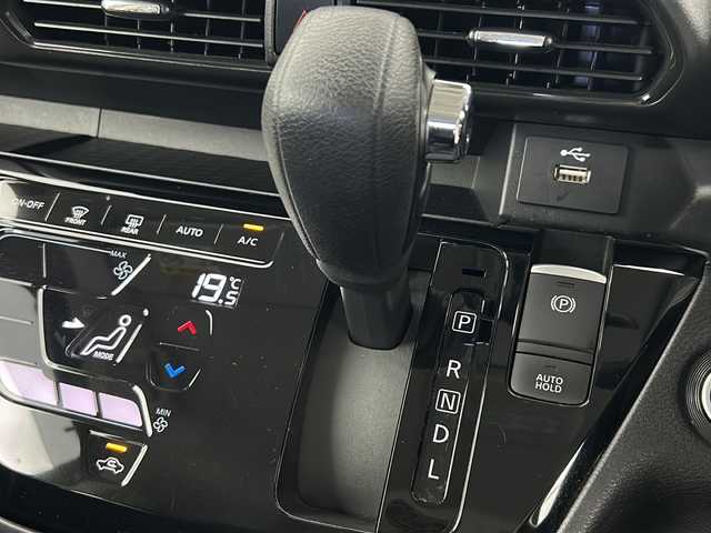 日産 ルークス HWS X プロパイロットED 宮城県 2021(令3)年 5.8万km アメジストパープル 禁煙車/プロパイロット/アラウンドビューモニター/エマージェンシーブレーキ/車線逸脱警報/オートマチックハイビーム/両側パワースライドドア/電動パーキングブレーキ/オートホールド/ステアリングスイッチ/プッシュスタート/スマートキー/純正フロアマット/ロールサンシェード/シートバックテーブル/純正14インチアルミホイール/LEDヘッドライト/LEDフォグランプ/アイドリングストップ/横滑り防止機能