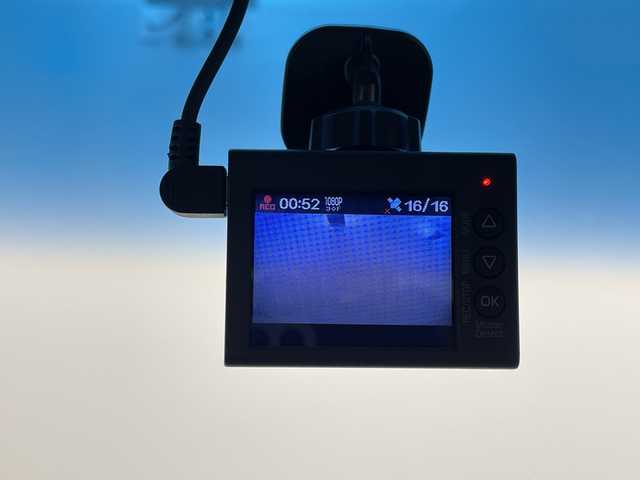 ダイハツ タント カスタム RS トップED SA Ⅲ 茨城県 2017(平29)年 6.3万km ブラックマイカメタリック 社外ナビ　バックカメラ　ＥＴＣ　前方ドラレコ　シートヒーター　両側パワースライドドア　スマートキー　プッシュスタート　衝突軽減ブレーキ　ハーフレザーシート　純正１５インチアルミホイール　アイドリングス