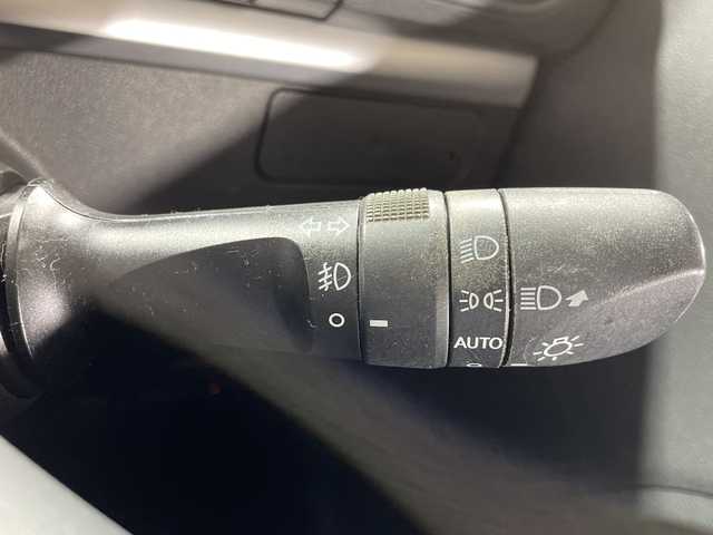 ダイハツ タント カスタム RS トップED SA Ⅲ 福岡県 2017(平29)年 6.3万km ブラックマイカメタリック 社外ナビ　バックカメラ　ＥＴＣ　前方ドラレコ　シートヒーター　両側パワースライドドア　スマートキー　プッシュスタート　衝突軽減ブレーキ　ハーフレザーシート　純正１５インチアルミホイール　アイドリングス