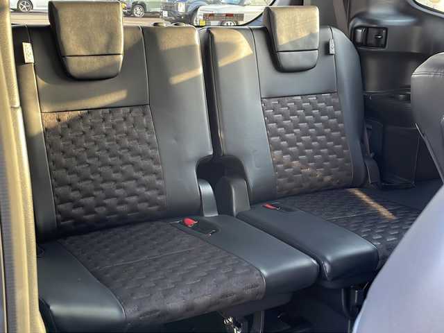 トヨタ ヴォクシー S－Z 道北・旭川 2022(令4)年 3.7万km グリッターブラックガラスフレーク /ワンオーナー//寒冷地仕様//禁煙車　//純正１０．５インチメモリーナビ//ＣＤ・ＤＶＤ・ＢＴ・フルセグ//純正エンジンスターター//両側パワースライドドア//ユニバーサルステップ//ハーフレザーシート//前席シートヒーター//前後ドライブレコーダー//バックカメラ//セーフティセンス//プリクラッシュブレーキ//レーンデパーチャーアラート//レーダークルーズコントロール//プロアクティブドライビングアシスト//パーキングサポートブレーキ//ロードサインアシスト//クリアランスソナー//ＬＥＤヘッドライト//オートライト//リアサンシェード//ＥＴＣ2.0//保証書//スペアキー×１