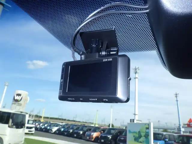 トヨタ アルファード S 千葉県 2019(平31)年 5.6万km ホワイトパールクリスタルシャイン Toyota Safety Sense/・プリクラッシュセーフティ/・レーンディパーチャーアラート/・オートハイビーム/・レーダークルーズコントロール/両側パワースライドドア/10インチ純正SDナビ/地デジTV/【DVD/CD再生機能　Bluetooth接続】/バックカメラ/フリップダウンモニター/ドライブレコーダー（前後撮影）/革巻きステアリング/ステアリングスイッチ/ETC/LEDヘッドライト/フォグライト/ウインカーミラー/クリアランスソナー/社外17インチアルミホイル/サイド/カーテンエアバッグ/スマートキー