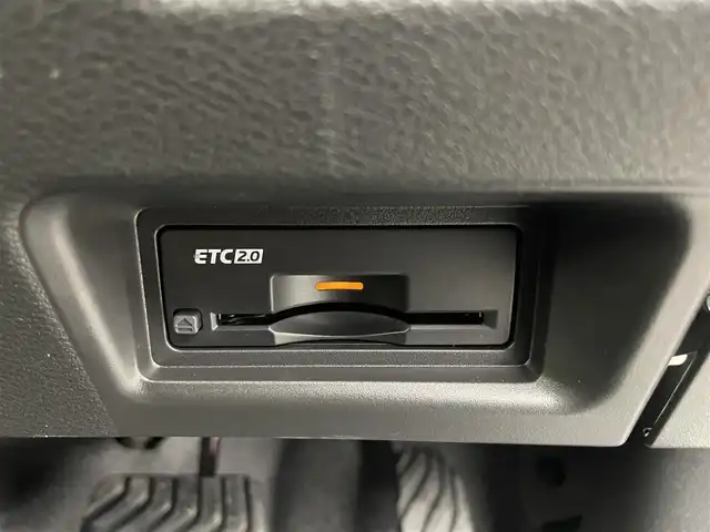 日産 セレナ e－パワー ハイウェイスター V 富山県 2025(令7)年 0.1千km プリズムホワイト 登録済未使用車/純正12.3型ナビ（AM/FM/BT/USB/HDMI）/フルセグTV/全方位カメラ/純正11型後席モニター/前後ドライブレコーダー/ETC/デジタルインナーミラー/ブラインドスポットモニター/衝突被害軽減システム/レーダークルーズコントロール/レーンキープアシスト/コーナーセンサー/横滑り防止装置/アイドリングストップ/純正アルミホイール/オートLEDライト/オートマチックハイビーム/フォグライト/オートホールド付電子パーキング/革巻きステアリング/ステアリングスイッチ/スマートキー/スペアキー