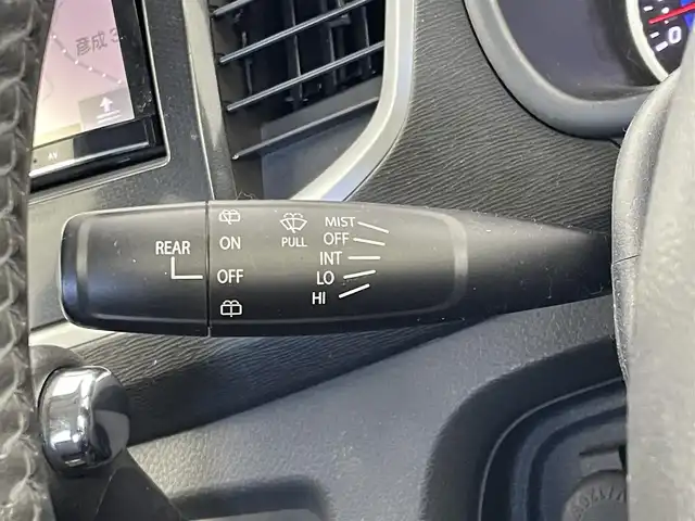 スズキ ワゴンＲ スティングレー T 埼玉県 2013(平25)年 3.8万km パールホワイト 社外ナビ　バックカメラ　ＥＴＣ　衝突被害軽減ブレーキ　ＤＶＤ再生　ステアリングスイッチ　パドルシフト　オートエアコン　純正アルミホイール　プッシュスタート　スマートキー　オートライト　ＨＩＤライト