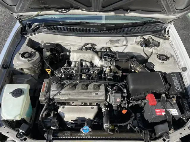 トヨタ カローラ XE サルーン リミテッド 宮城県 2000(平12)年 13.1万km シルバーM ワンオーナー/純正CD/CS/スペアキーあり/保証書/取扱説明書