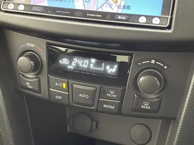 車両画像11