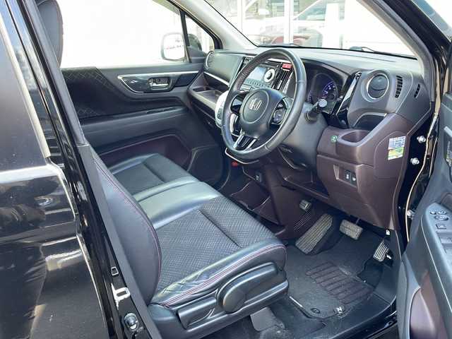 ホンダ Ｎ ＷＧＮ カスタム G Aパッケージ 道東・釧路十勝 2014(平26)年 4.4万km スマートブラック ４WD/シティブレーキアクティブシステム/純正オーディオ（AM/FM/AUX/CD）/クルーズコントロール/ハーフレザーシート/横滑り防止装置/純正フロアマット/オートライト/HIDヘッドライト/スマートキー/スペアキー/ABS