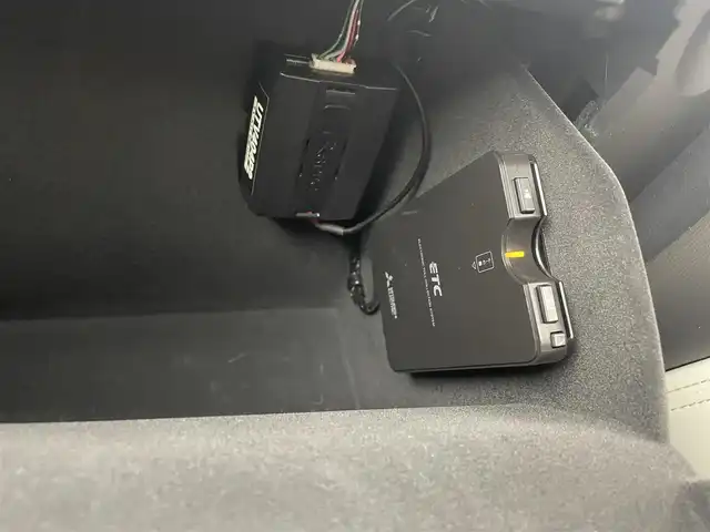 マツダ ＣＸ－５ XD Lパッケージ 福岡県 2017(平29)年 2.3万km スノーフレイクホワイトパールマイカ ＤＡＭＤフルエアロ　/純正ナビ　/フルセグTV/バック、サイドカメラ　/ＥＴＣ　/前後ドライブレコーダー　/レーダークルーズコントロール　/コーナーセンサー　/衝突被害軽減ブレーキ　/レーンキープ　/ＢＳＭ　/ＭＴモード付き　/パワーバックドア　/本革シート　/シートヒーター　/パワーシート　/ステアリングヒーター　/純正１９インチアルミホイール