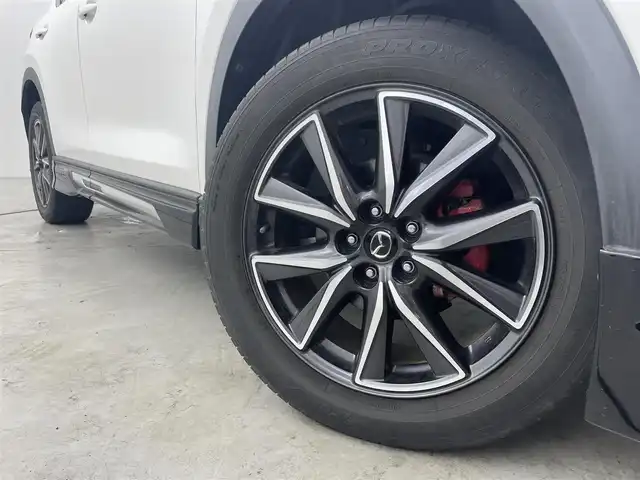 マツダ ＣＸ－５ XD Lパッケージ 福岡県 2017(平29)年 2.3万km スノーフレイクホワイトパールマイカ ＤＡＭＤフルエアロ　/純正ナビ　/フルセグTV/バック、サイドカメラ　/ＥＴＣ　/前後ドライブレコーダー　/レーダークルーズコントロール　/コーナーセンサー　/衝突被害軽減ブレーキ　/レーンキープ　/ＢＳＭ　/ＭＴモード付き　/パワーバックドア　/本革シート　/シートヒーター　/パワーシート　/ステアリングヒーター　/純正１９インチアルミホイール