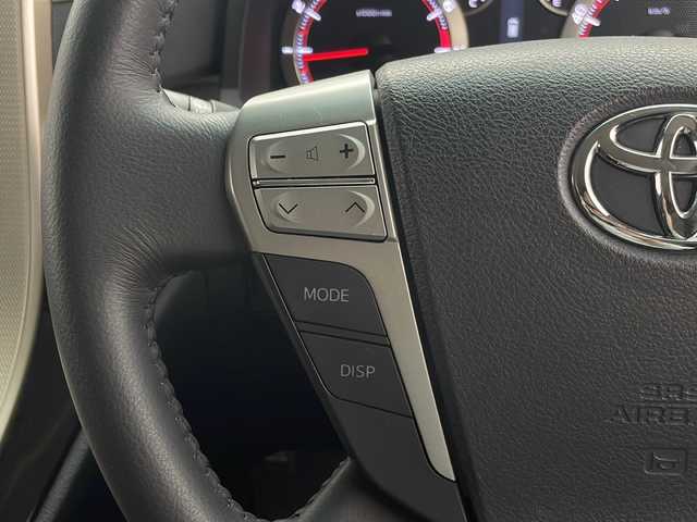トヨタ ヴェルファイア 2．4Z ゴールデンアイズⅡ 群馬県 2014(平26)年 5.5万km ブラック 純正９型ナビ　純正１１型後席モニター　バックカメラ　両側電動スライドドア　ハーフレザーシート　電動リアゲート　クリアランスソナー　ウッドコンビハンドル　レザーステアリング　ＨＩＤヘッドライト　禁煙車