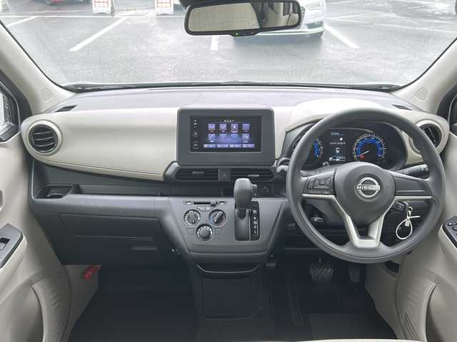 日産 デイズ S 京都府 2024(令6)年 1万km スターリングシルバーM 衝突軽減ブレーキ　/レーンキープ　/前後ドラレコ　/バックカメラ　/クリアランスソナー　/アイドリングストップ　/電動格納ミラー　/ベンチシート　/ＵＳＢ　/Ｂｌｕｅｔｏｏｔｈ　/オートエアコン　/オートライト　