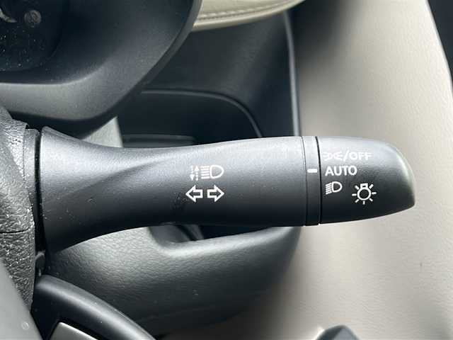 日産 デイズ S 京都府 2024(令6)年 1万km スターリングシルバーM 衝突軽減ブレーキ　/レーンキープ　/前後ドラレコ　/バックカメラ　/クリアランスソナー　/アイドリングストップ　/電動格納ミラー　/ベンチシート　/ＵＳＢ　/Ｂｌｕｅｔｏｏｔｈ　/オートエアコン　/オートライト　
