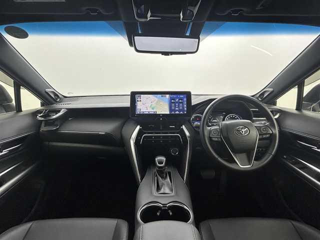 トヨタ ハリアー ハイブリッド Z 岡山県 2022(令4)年 1.8万km ホワイトパールクリスタルシャイン ＪＢＬサウンドシステム/純正１２．３型ディスプレイオーディオ/(USB/AUX/BT/MiraCast/フルセグTV)/全周囲カメラ/ビルトインＥＴＣ２．０/純正ドライブレコーダー/デジタルインナーミラー/パワーリアゲート/衝突軽減ブレーキ/レーンキープアシスト/レーダークルーズコントロール/オートハイビームアシスト/ＬＥＤオートヘッドライト/ブラインドスポットモニター/ミラーヒーター/スマートキー