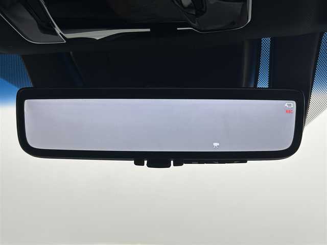 トヨタ ハリアー ハイブリッド Z 岡山県 2022(令4)年 1.8万km ホワイトパールクリスタルシャイン ＪＢＬサウンドシステム/純正１２．３型ディスプレイオーディオ/(USB/AUX/BT/MiraCast/フルセグTV)/全周囲カメラ/ビルトインＥＴＣ２．０/純正ドライブレコーダー/デジタルインナーミラー/パワーリアゲート/衝突軽減ブレーキ/レーンキープアシスト/レーダークルーズコントロール/オートハイビームアシスト/ＬＥＤオートヘッドライト/ブラインドスポットモニター/ミラーヒーター/スマートキー