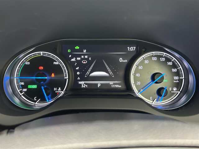 トヨタ ハリアー ハイブリッド Z 岡山県 2022(令4)年 1.8万km ホワイトパールクリスタルシャイン ＪＢＬサウンドシステム/純正１２．３型ディスプレイオーディオ/(USB/AUX/BT/MiraCast/フルセグTV)/全周囲カメラ/ビルトインＥＴＣ２．０/純正ドライブレコーダー/デジタルインナーミラー/パワーリアゲート/衝突軽減ブレーキ/レーンキープアシスト/レーダークルーズコントロール/オートハイビームアシスト/ＬＥＤオートヘッドライト/ブラインドスポットモニター/ミラーヒーター/スマートキー