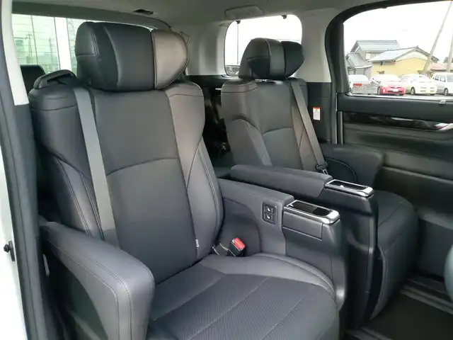 トヨタ アルファード S Cパッケージ 福井県 2021(令3)年 2.4万km ホワイトパールクリスタルシャイン 衝突被害軽減システム/純正メモリナビ/・（フルセグTV/Bluetooth）/バックカメラ/ビルトインETC2.0/デジタルインナーミラー/オートブレーキホールド/D/N席シートヒーター・エアシート/両側パワースライドドア/オートLEDライト/フロントフォグランプ/RS-Rダウンサスペンション換装/純正サスペンション積込/スマートキー