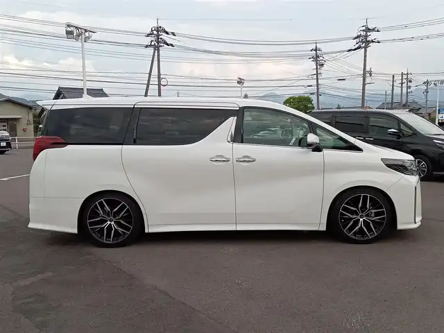 トヨタ アルファード S Cパッケージ 福井県 2021(令3)年 2.4万km ホワイトパールクリスタルシャイン 衝突被害軽減システム/純正メモリナビ/・（フルセグTV/Bluetooth）/バックカメラ/ビルトインETC2.0/デジタルインナーミラー/オートブレーキホールド/D/N席シートヒーター・エアシート/両側パワースライドドア/オートLEDライト/フロントフォグランプ/RS-Rダウンサスペンション換装/純正サスペンション積込/スマートキー
