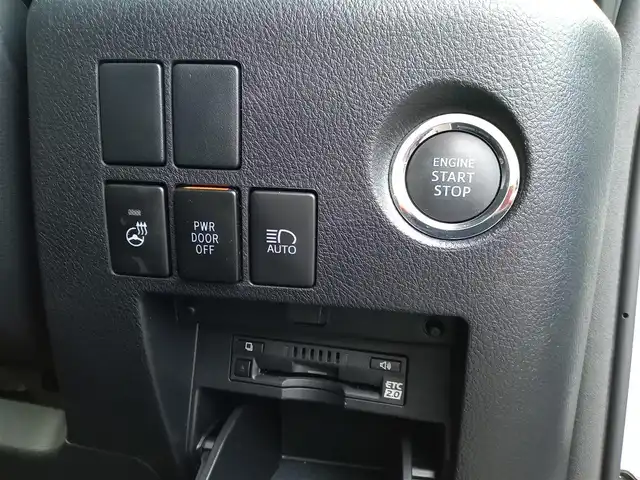 トヨタ アルファード S Cパッケージ 福井県 2021(令3)年 2.4万km ホワイトパールクリスタルシャイン 衝突被害軽減システム/純正メモリナビ/・（フルセグTV/Bluetooth）/バックカメラ/ビルトインETC2.0/デジタルインナーミラー/オートブレーキホールド/D/N席シートヒーター・エアシート/両側パワースライドドア/オートLEDライト/フロントフォグランプ/RS-Rダウンサスペンション換装/純正サスペンション積込/スマートキー