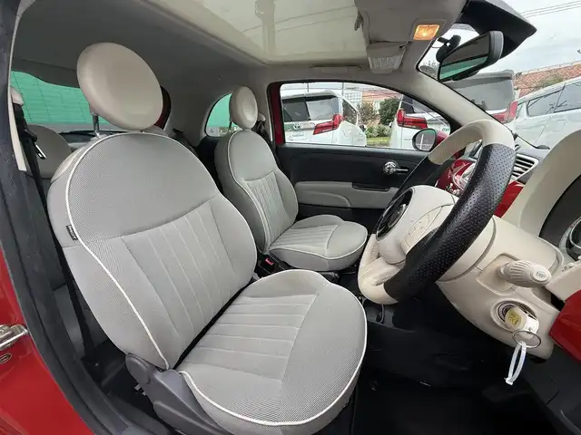 フィアット ５００ ツインエア ラウンジ 千葉県 2013(平25)年 2万km パソドプレレッド 社外4.8インチポータブルナビ/CD/ワンオーナー/ドライブレコーダー/ガラスルーフ/ディスチャージヘッドライト/フォグランプ/バックフォグ/純正15インチAW/保証書/記録簿/取扱説明書