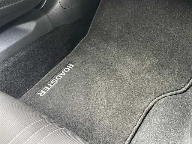 マツダ ロードスター S スペシャルパッケージ 新潟県 2023(令5)年 0.4万km スノーフレイクホワイトパールマイカ ワンオーナー/HDDナビ/ワンセグテレビ/バックカメラ/クルーズコントロール/コーナーセンサー/プッシュスタート/運転席助手席シートヒーター/Bluetooth/スペアキー1個